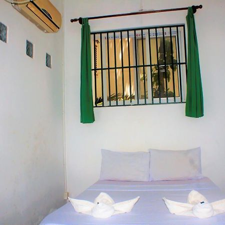 Garden Guest House Phnom Penh Exterior photo