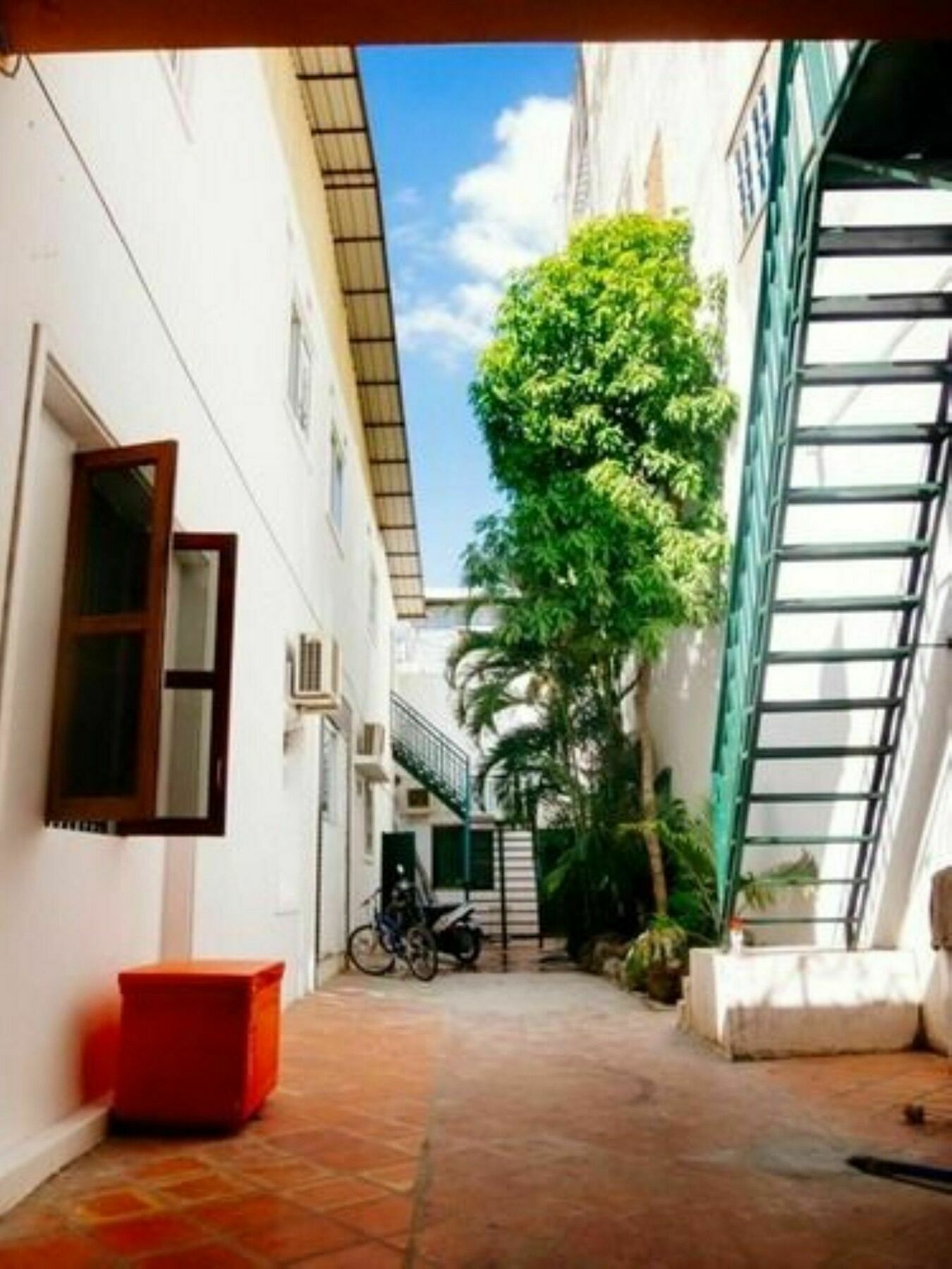 Garden Guest House Phnom Penh Exterior photo